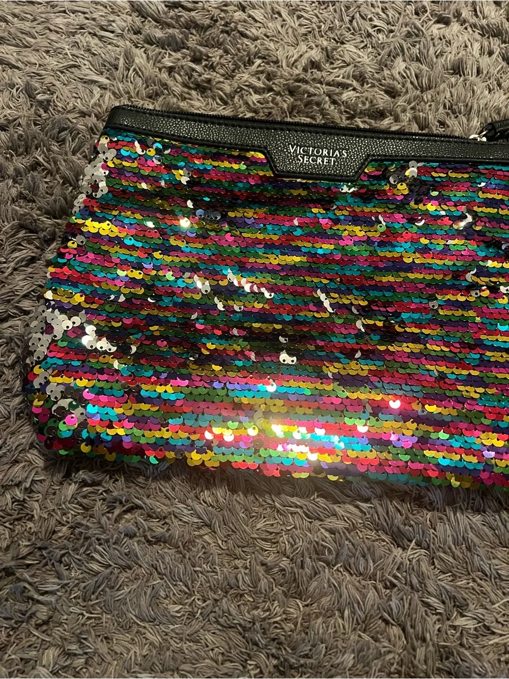 Victoria's Secret black Multicolor rainbow Sequin Cosmetic Pouch make up bag NEW